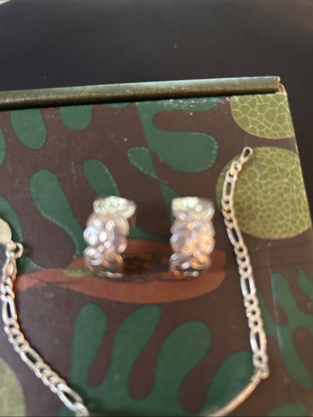 Sterling Silver Hand Engraved Bracelet and Earrings Made in Hawaii - Picture 4 of 6